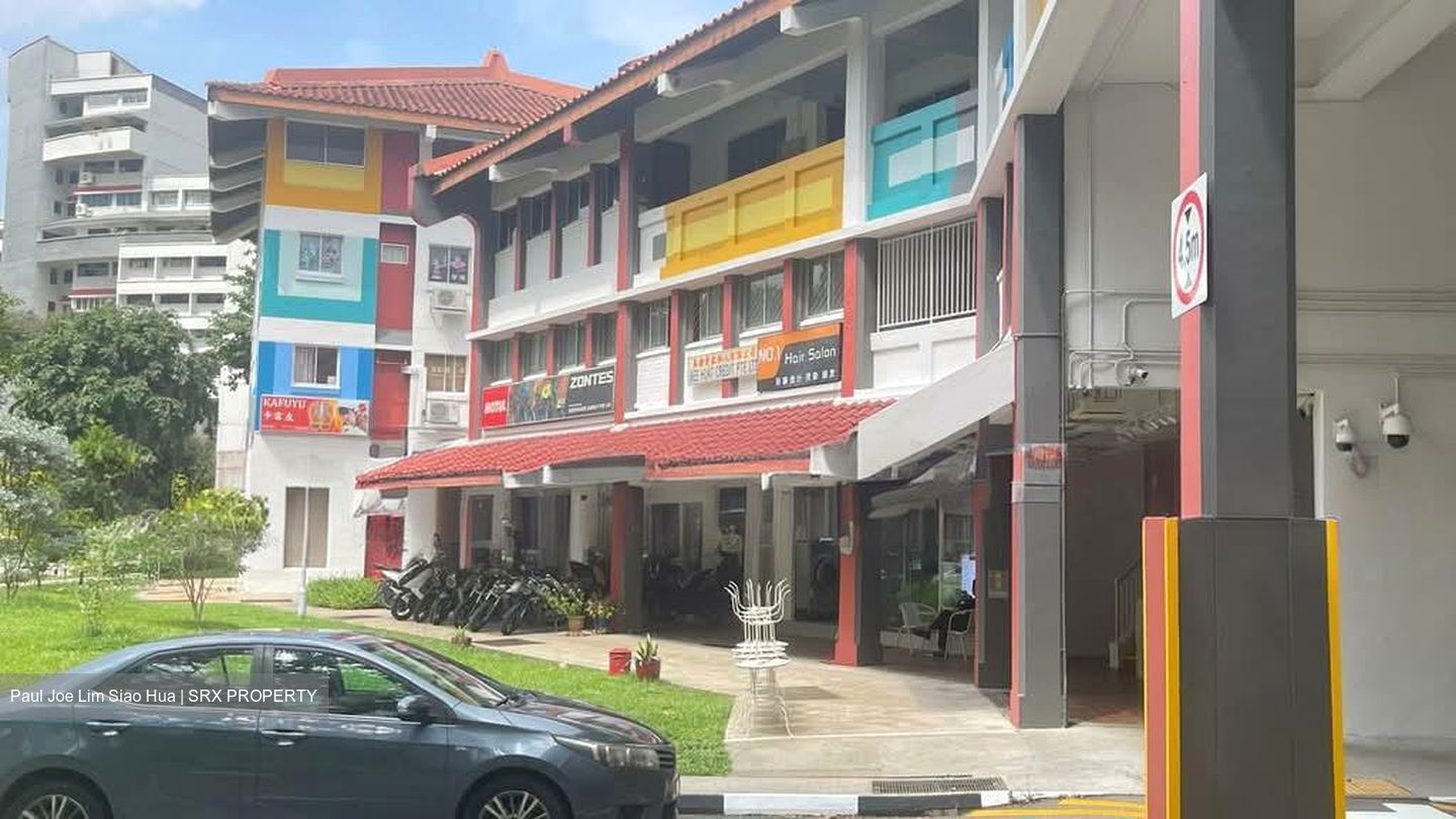 Jurong East Street 31 (D22), Shop House #571284511